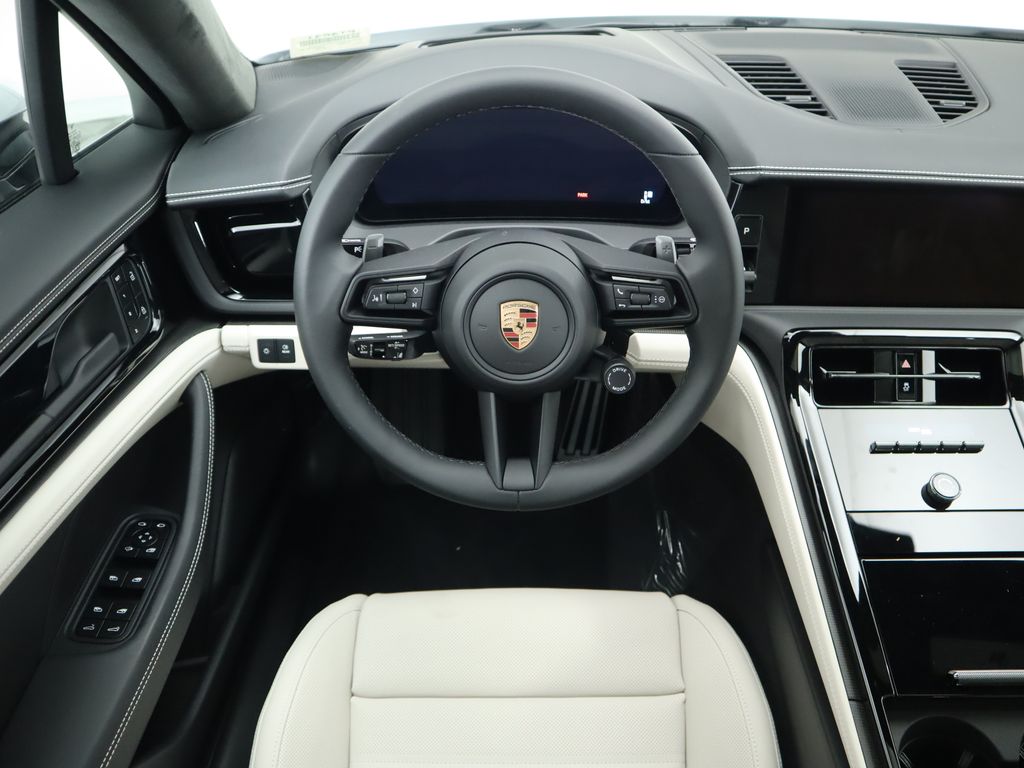 Thumbnail: 2025 Porsche Panamera - 12