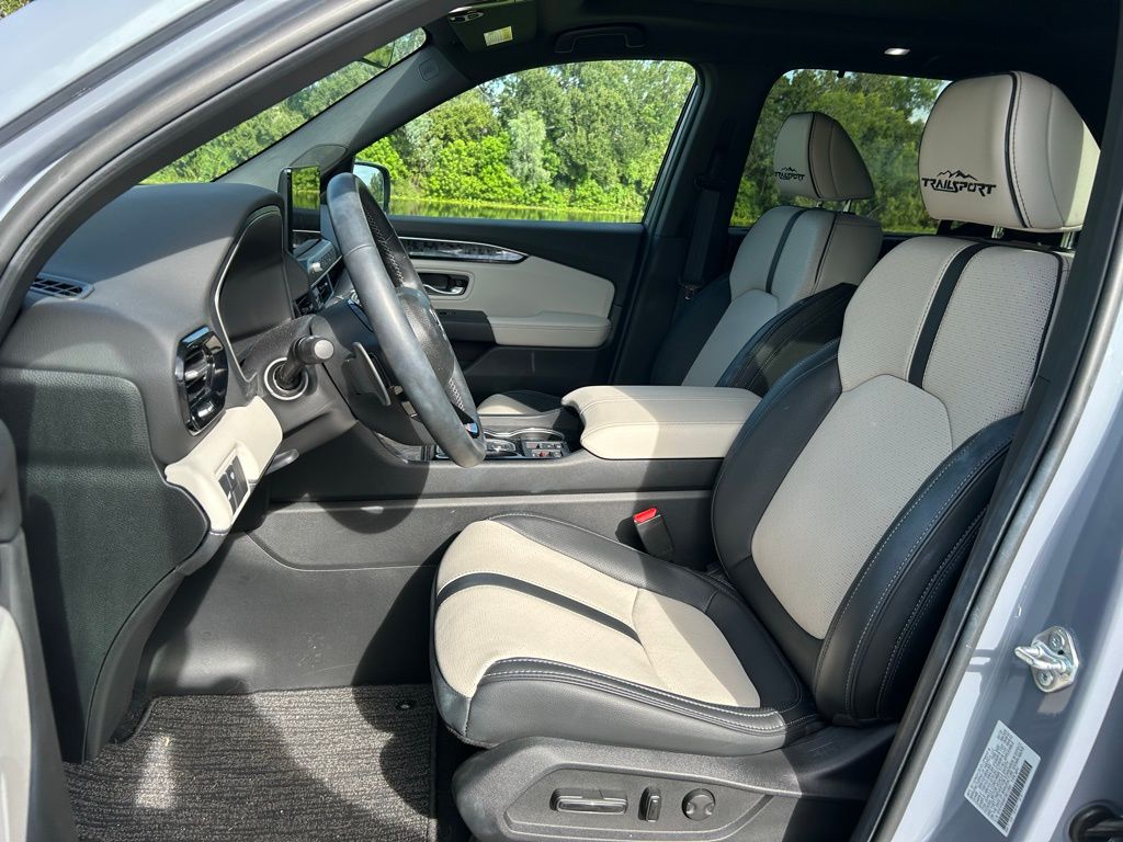 Thumbnail: 2026 Honda Passport - 14