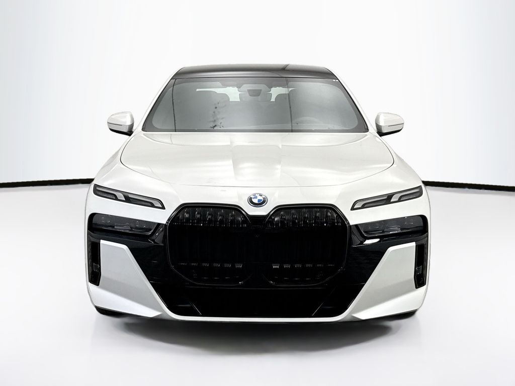 Thumbnail: 2026 BMW i7 - 2