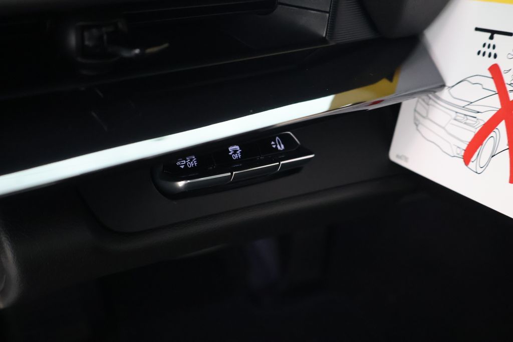 Thumbnail: 2026 Chevrolet Corvette - 24