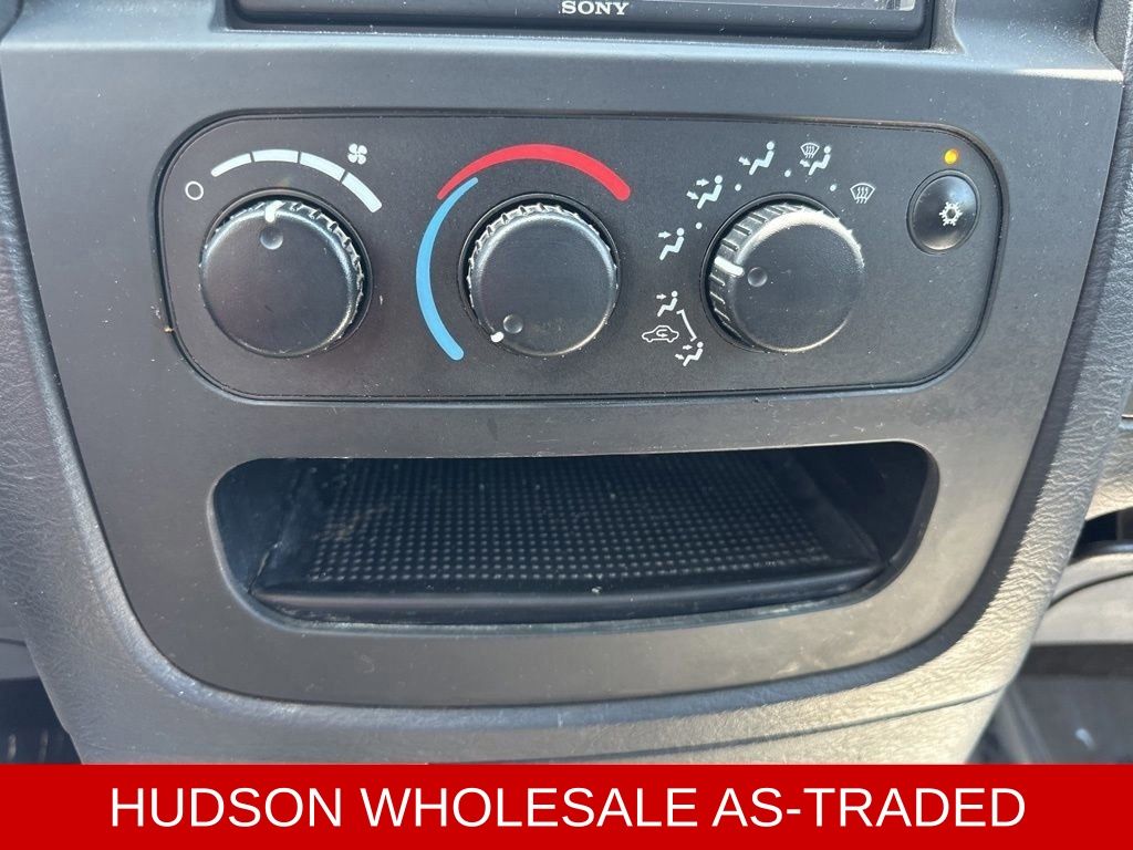 2005 Mineral Gray Metallic Clearcoat Dodge Ram 2500 ST RWD Truck