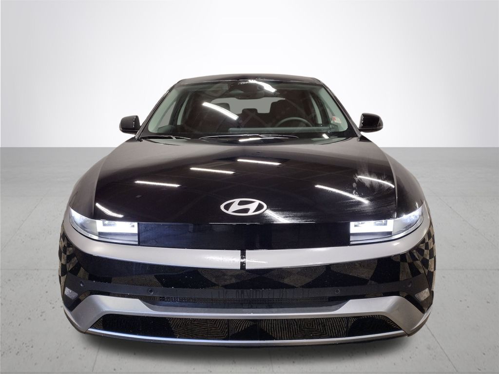 2026 Hyundai Ioniq 5 SEL photo 3