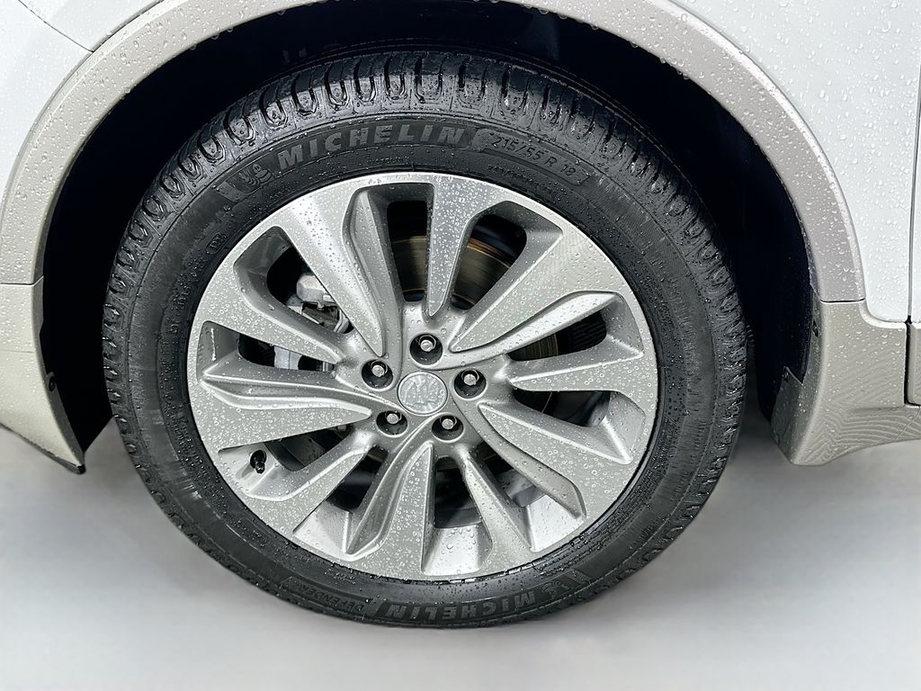 Thumbnail: 2019 Buick Encore - 29