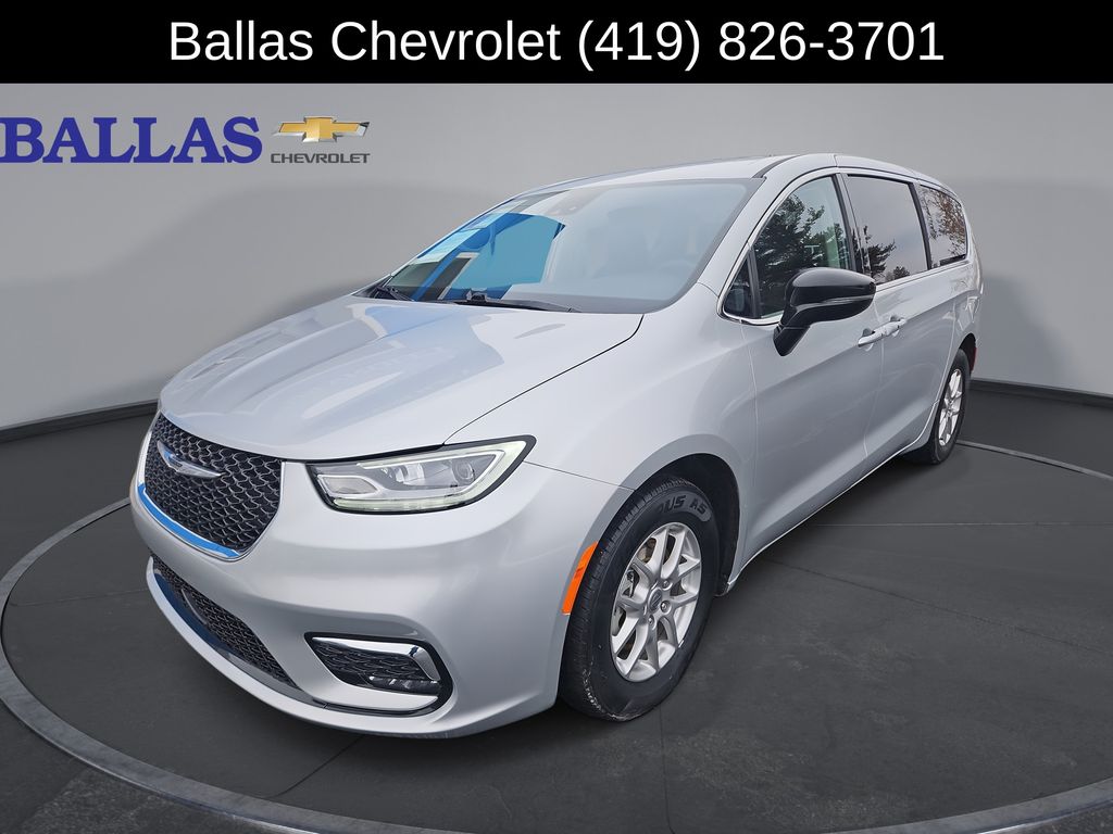 2024 Chrysler Pacifica Touring L FWD