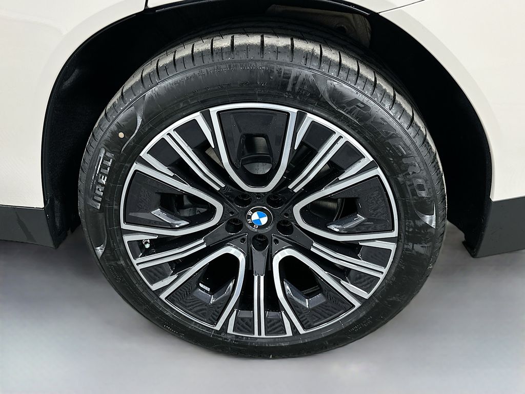 Thumbnail: 2026 BMW X3 - 23