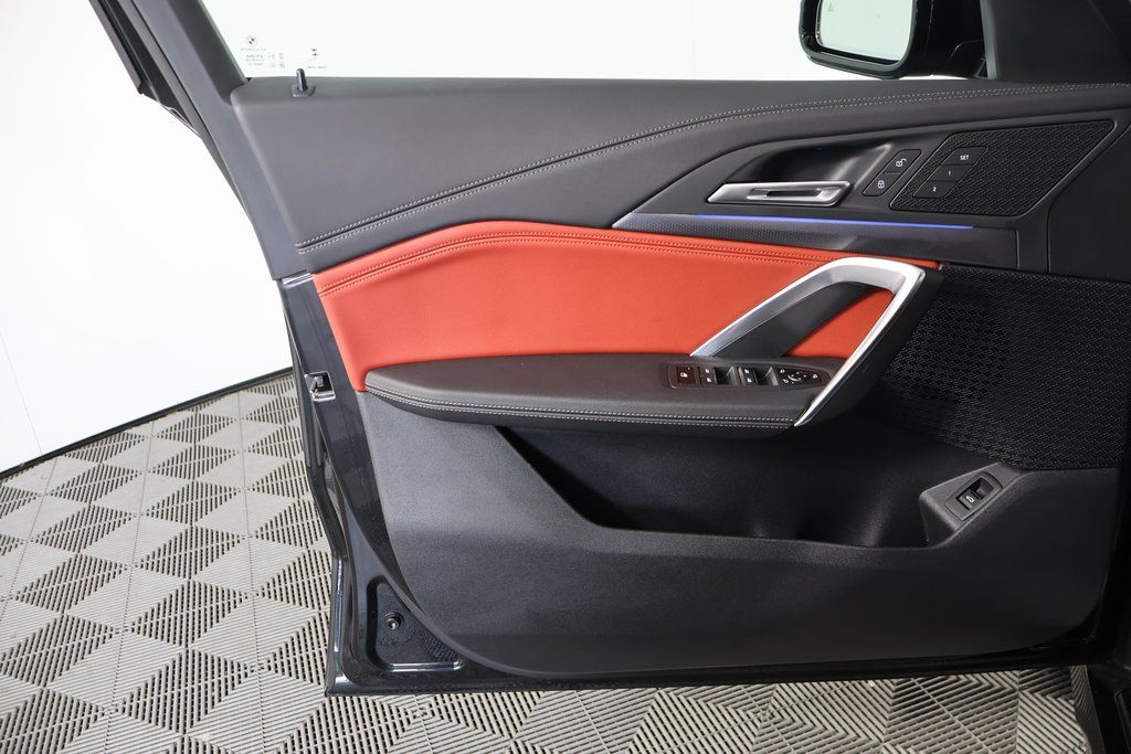 Thumbnail: 2023 BMW X1 - 12