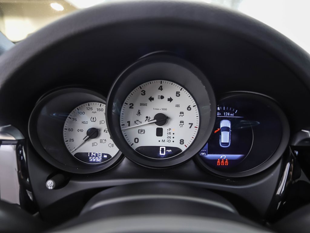 Thumbnail: 2023 Porsche Macan - 14