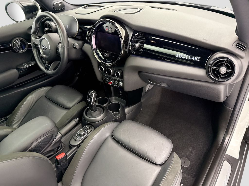 Thumbnail: 2022 MINI Cooper - 20