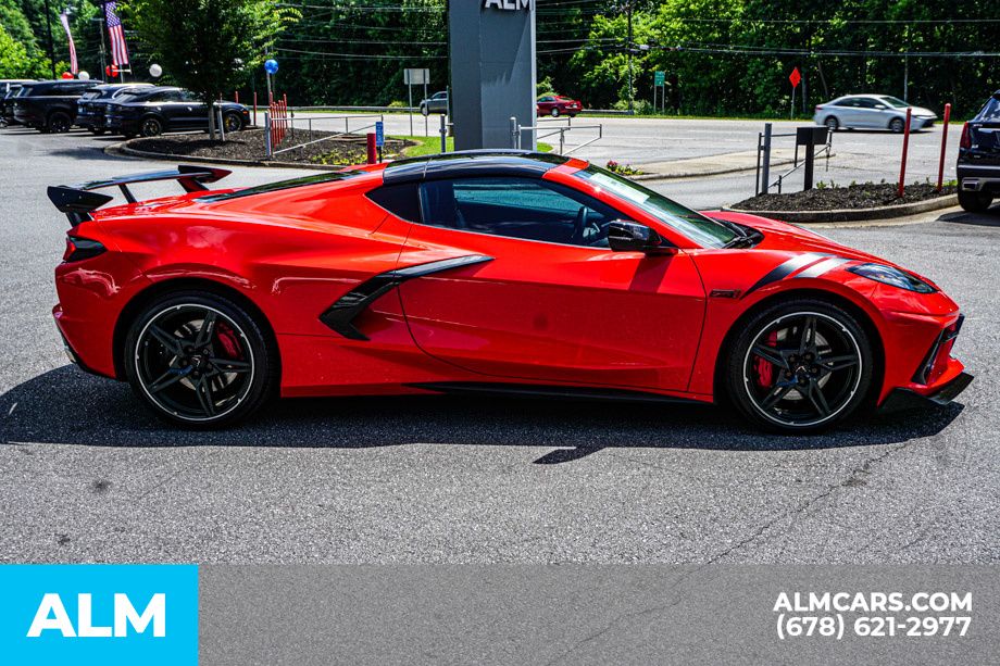 Used 2020 Red Chevrolet Stingray image 9