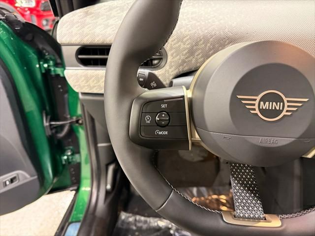 Thumbnail: 2026 MINI Cooper - 13