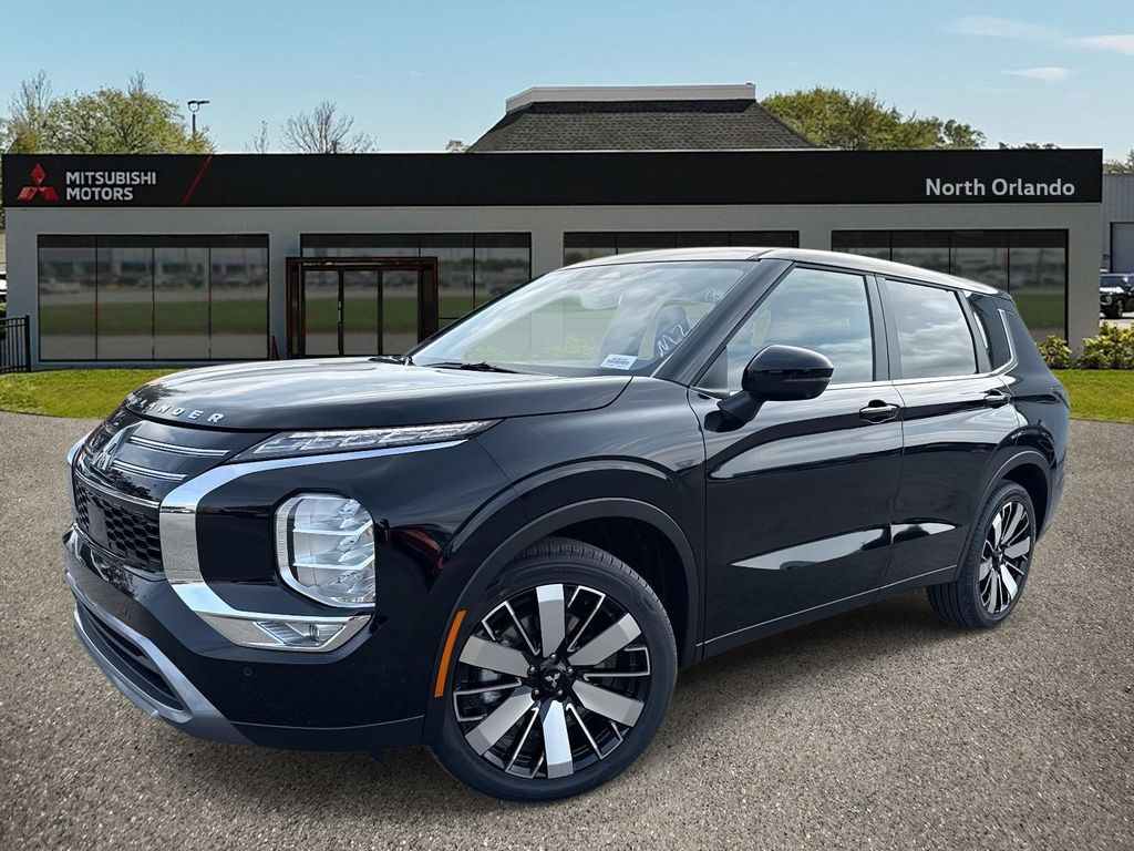 2026 Mitsubishi Outlander SE