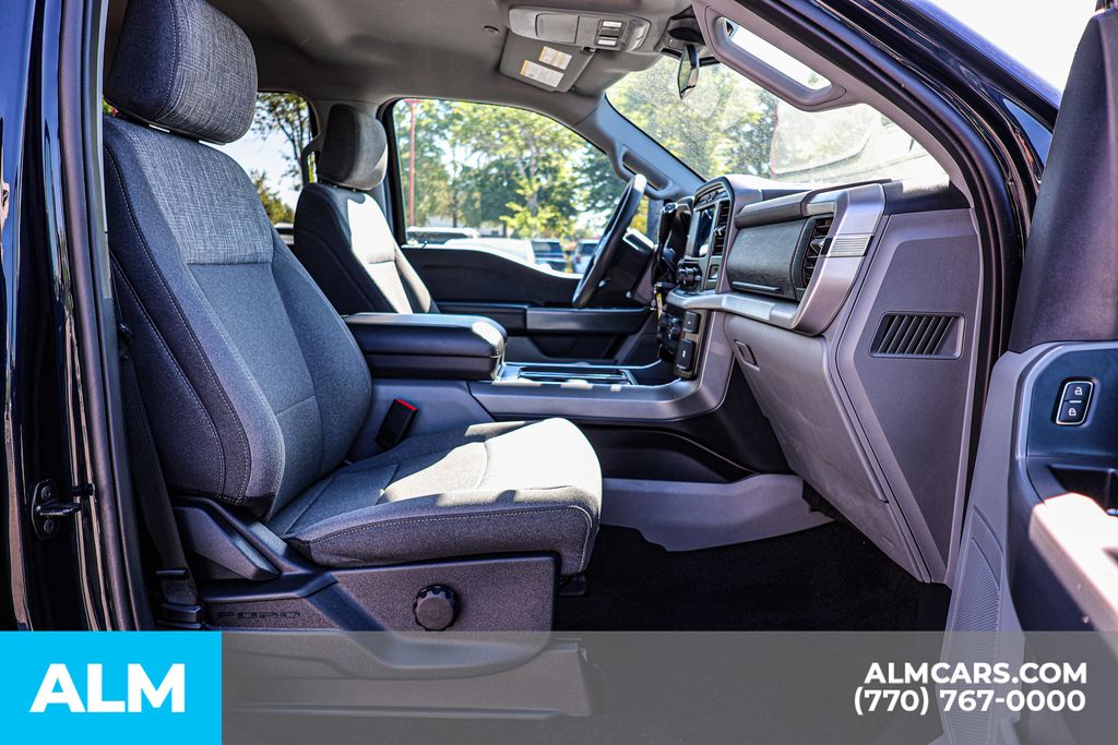 Used 2022 Blue Ford XLT image 21