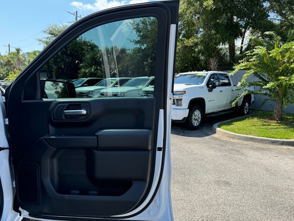 2024 Chevrolet Silverado 1500 Custom 27