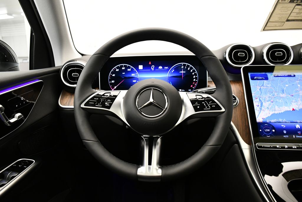 2025 Mercedes-Benz GLC 350 22