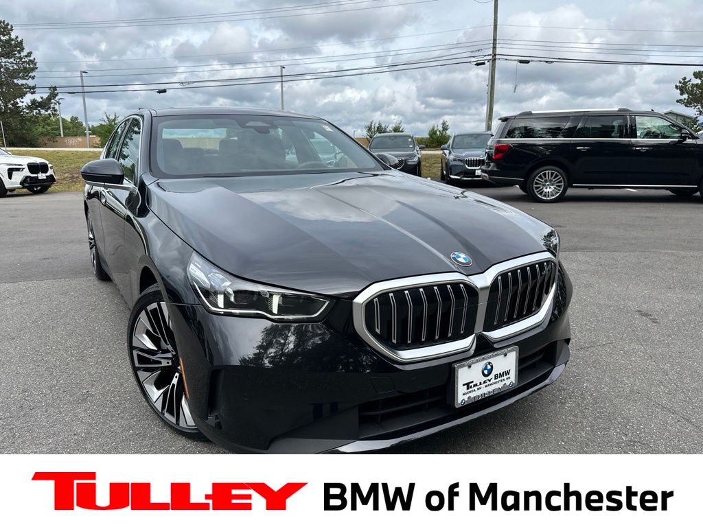 Black Sapphire Metallic 2024 BMW 5 Series Sedan All-Wheel Drive 8-Speed Automatic