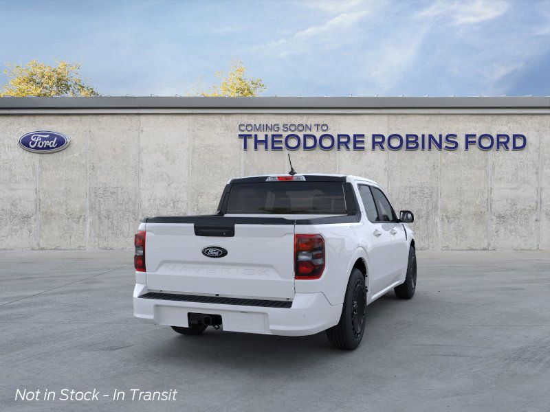 2025 Ford Maverick Lobo Standard
