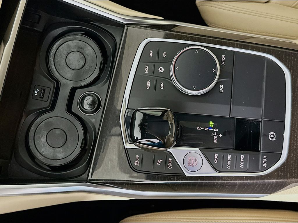 Thumbnail: 2021 BMW 3 Series - 17