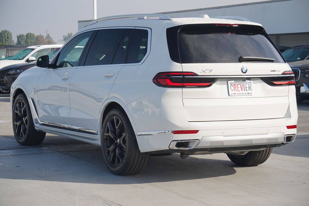 2025 BMW X7 xDrive40i 7