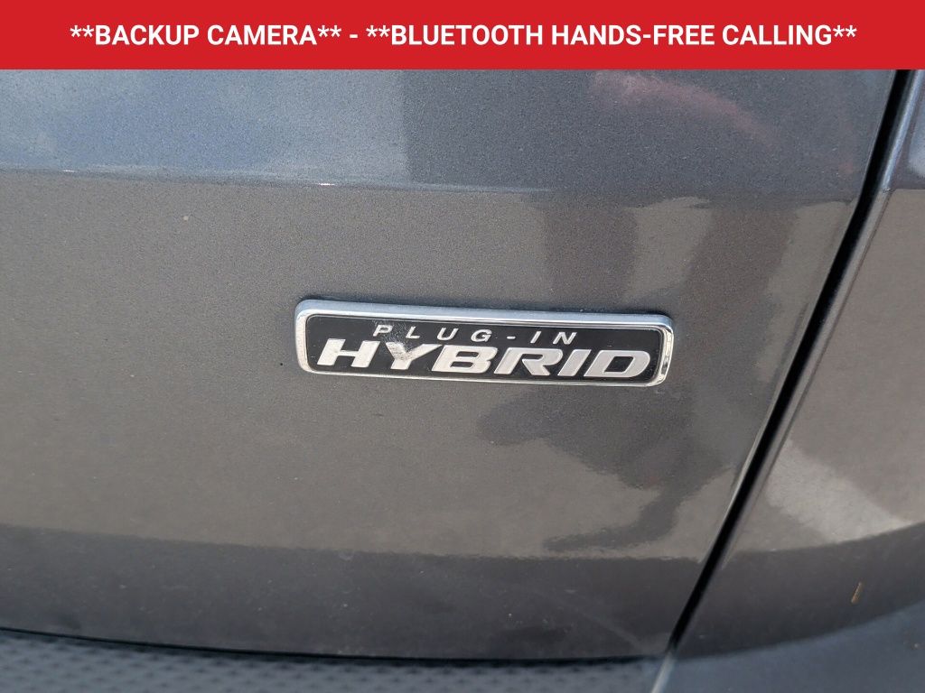 2022 Ford Escape Plug-In Hybrid Titanium - 5