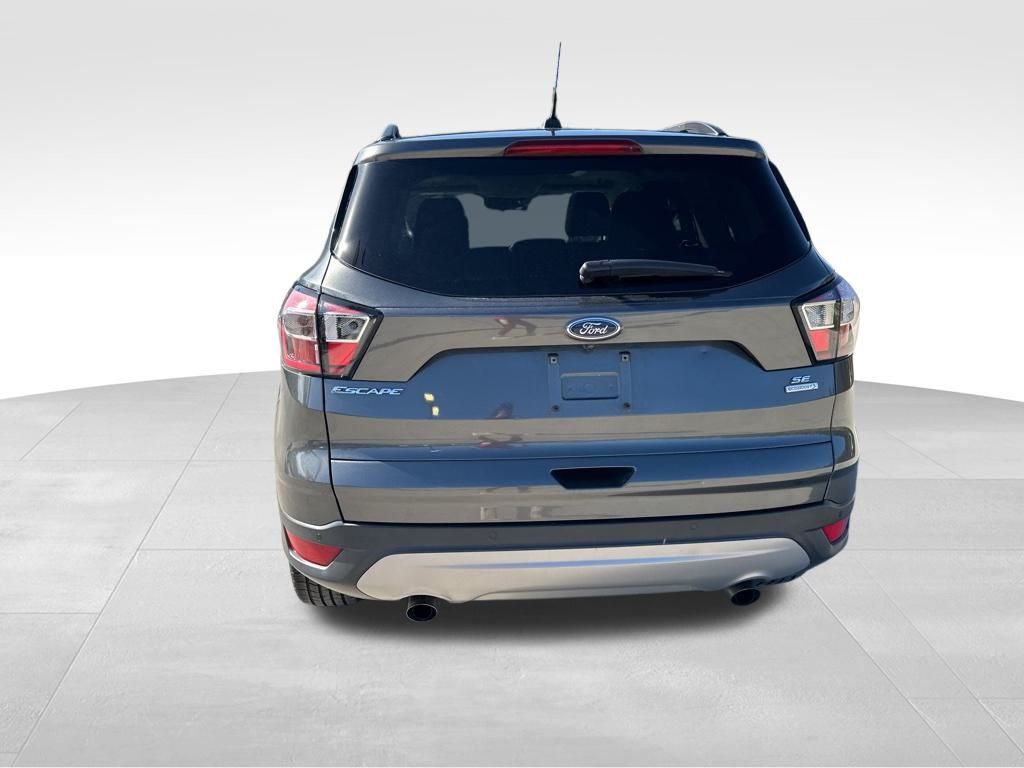 2017 Ford Escape SE 7