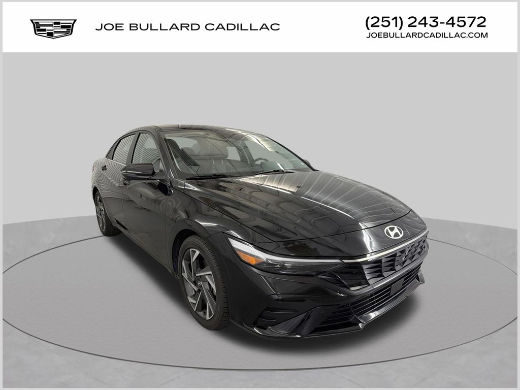 Abyss Black 2024 Hyundai Elantra Sedan Front-Wheel Drive Continuously Variable Transmission
