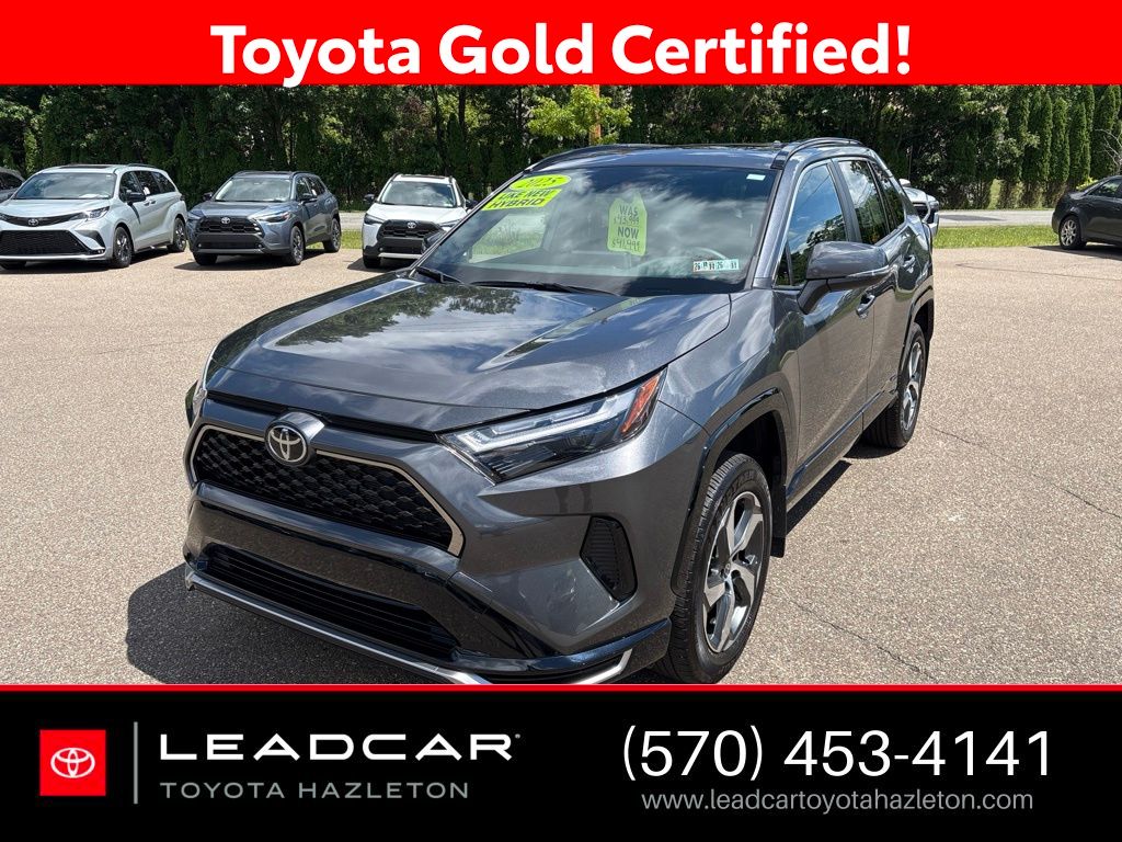 2025 Toyota RAV4 Plug-in Hybrid SE AWD