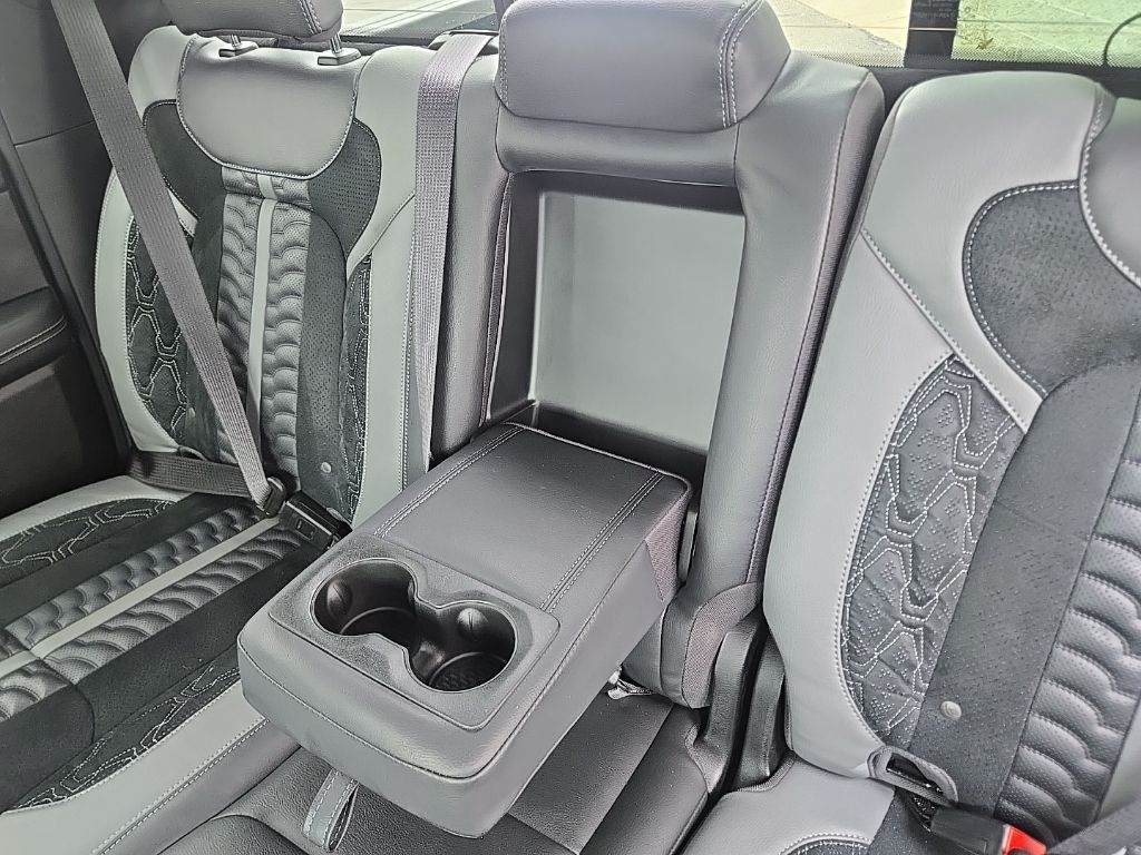 Used 2025 White Ram Big Horn/Lone Star image 57