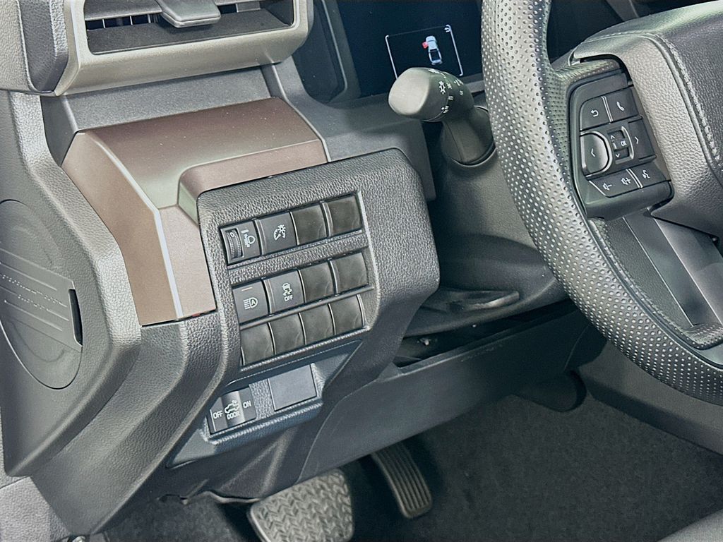 Thumbnail: 2024 Toyota Tacoma - 10