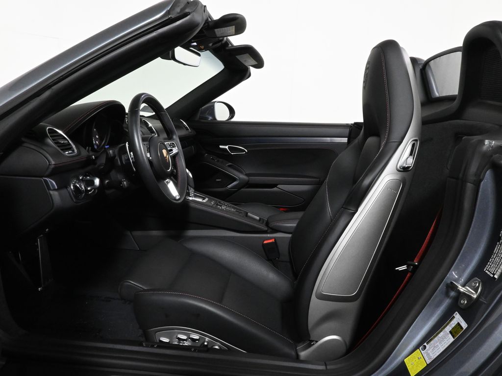 Thumbnail: 2025 Porsche 718 Boxster - 5