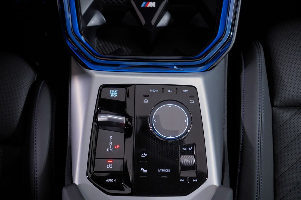 Thumbnail: 2025 BMW X3 - 13