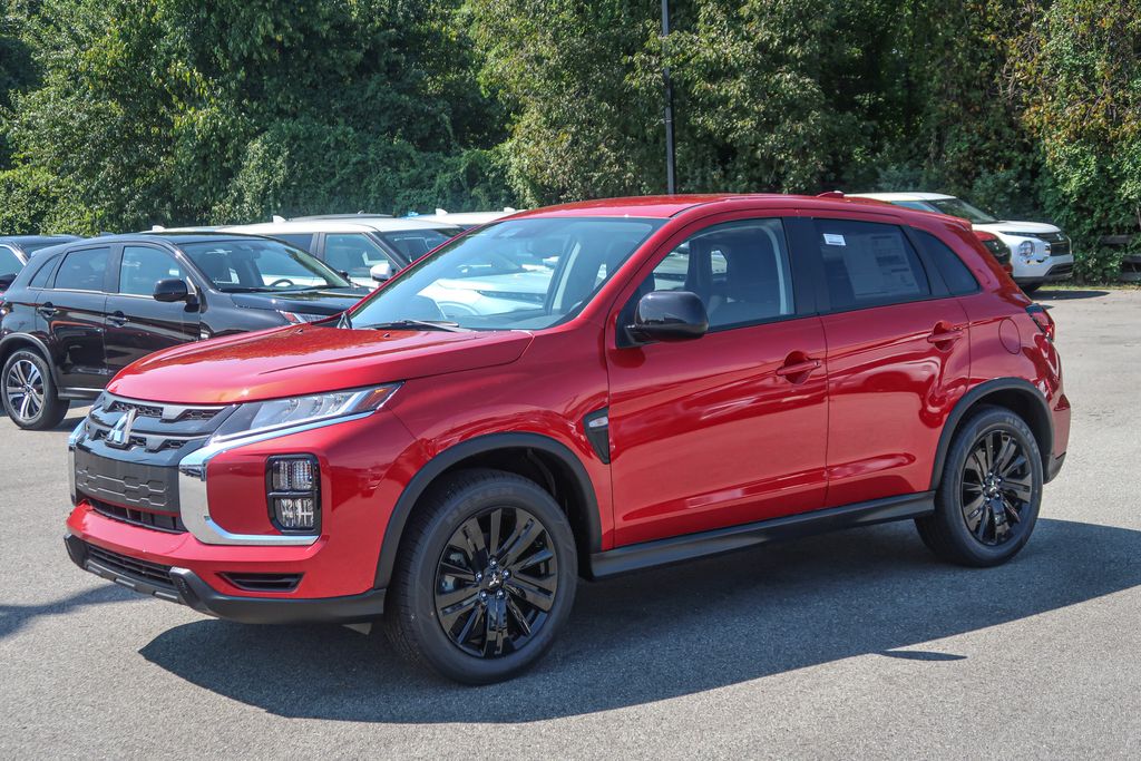 2027 Mitsubishi Outlander Sport LE