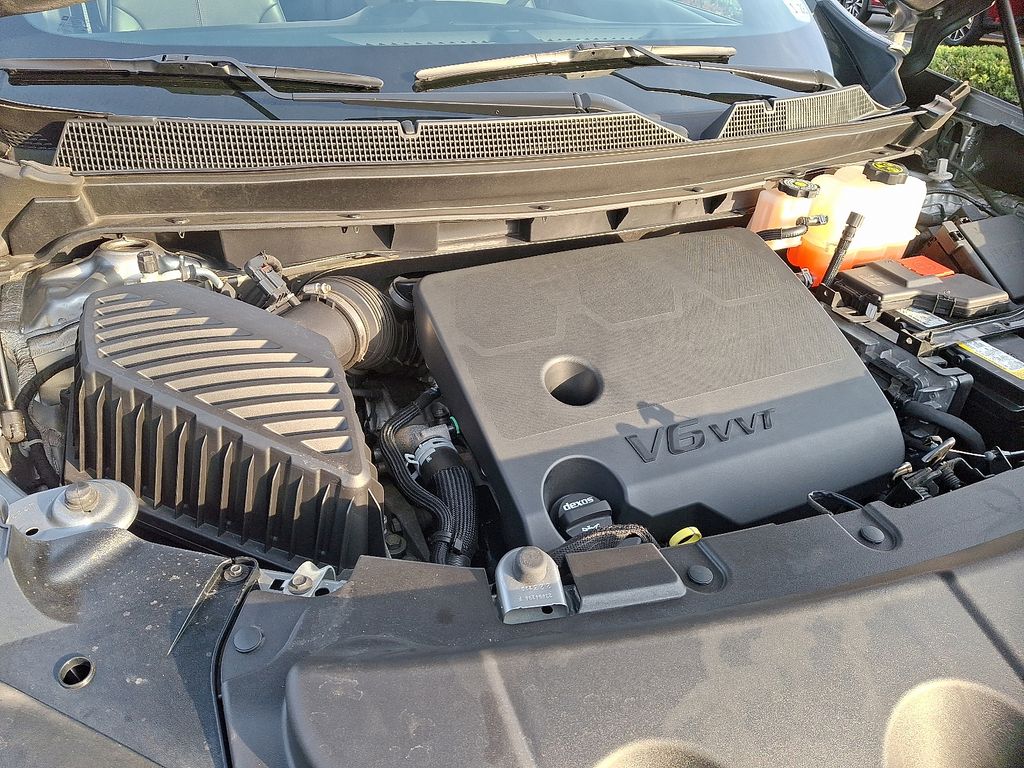 Thumbnail: 2023 Chevrolet Traverse - 31