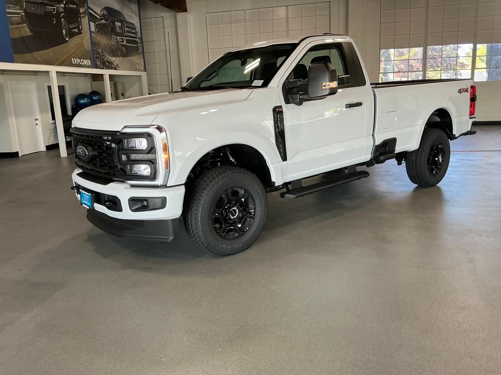 2025 Ford F-350SD  photo