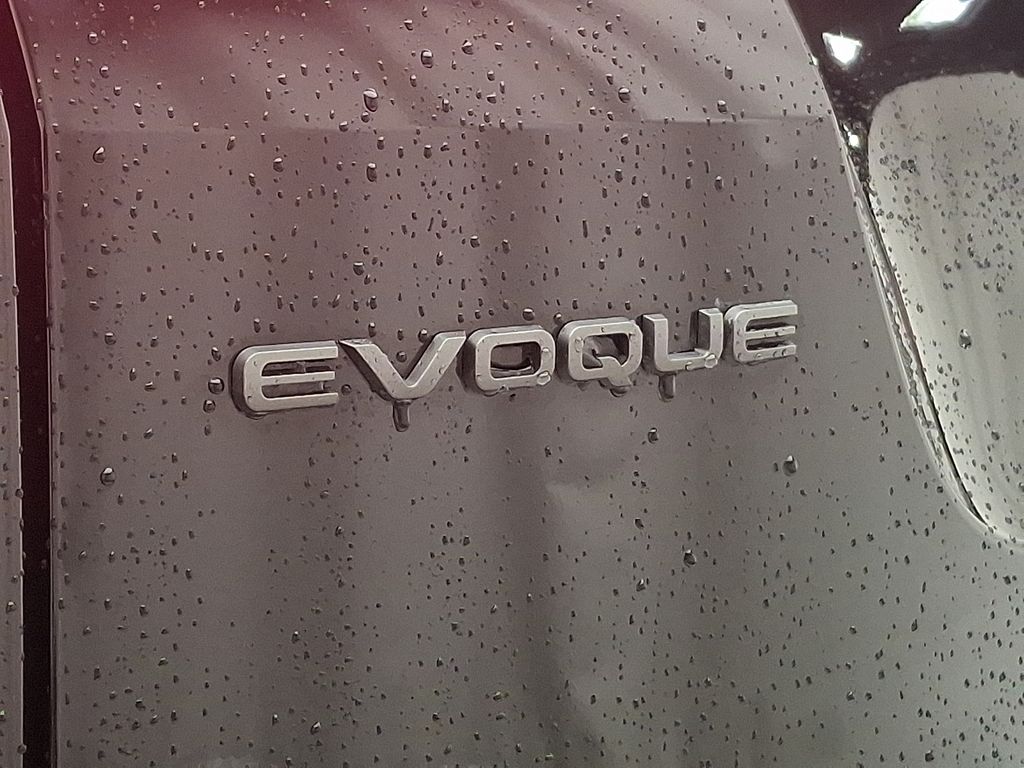 Thumbnail: 2026 Land Rover Range Rover Evoque - 32