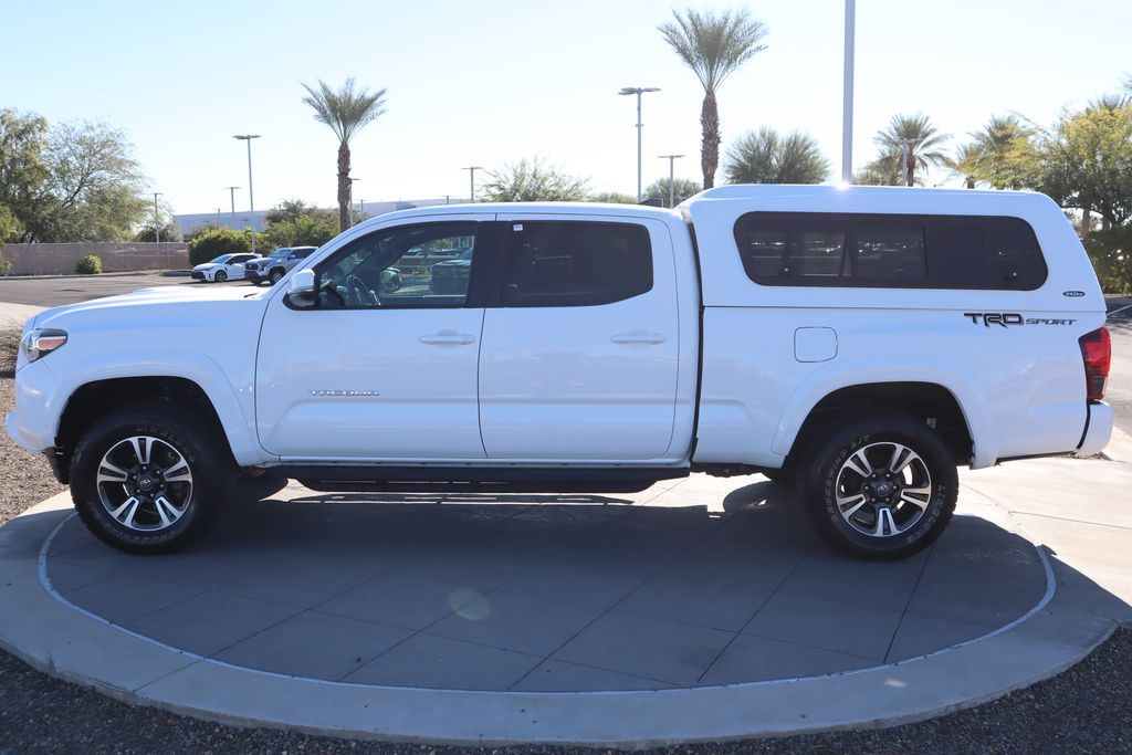 Thumbnail: 2019 Toyota Tacoma - 8