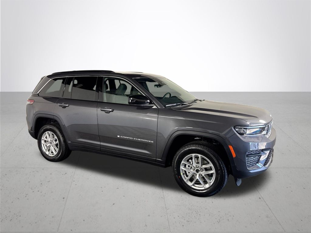 2026 Jeep Grand Cherokee Laredo X