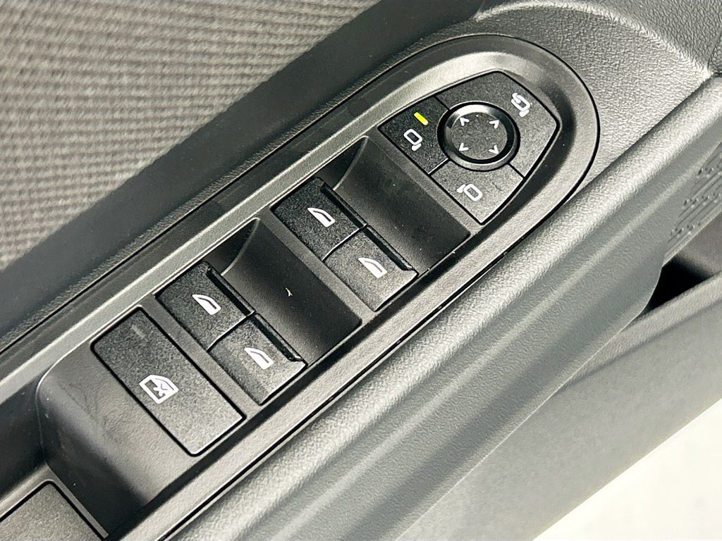 Thumbnail: 2026 MINI Cooper - 22