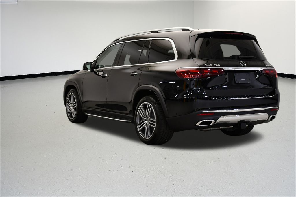 Thumbnail: 2026 Mercedes-Benz GLS - 3