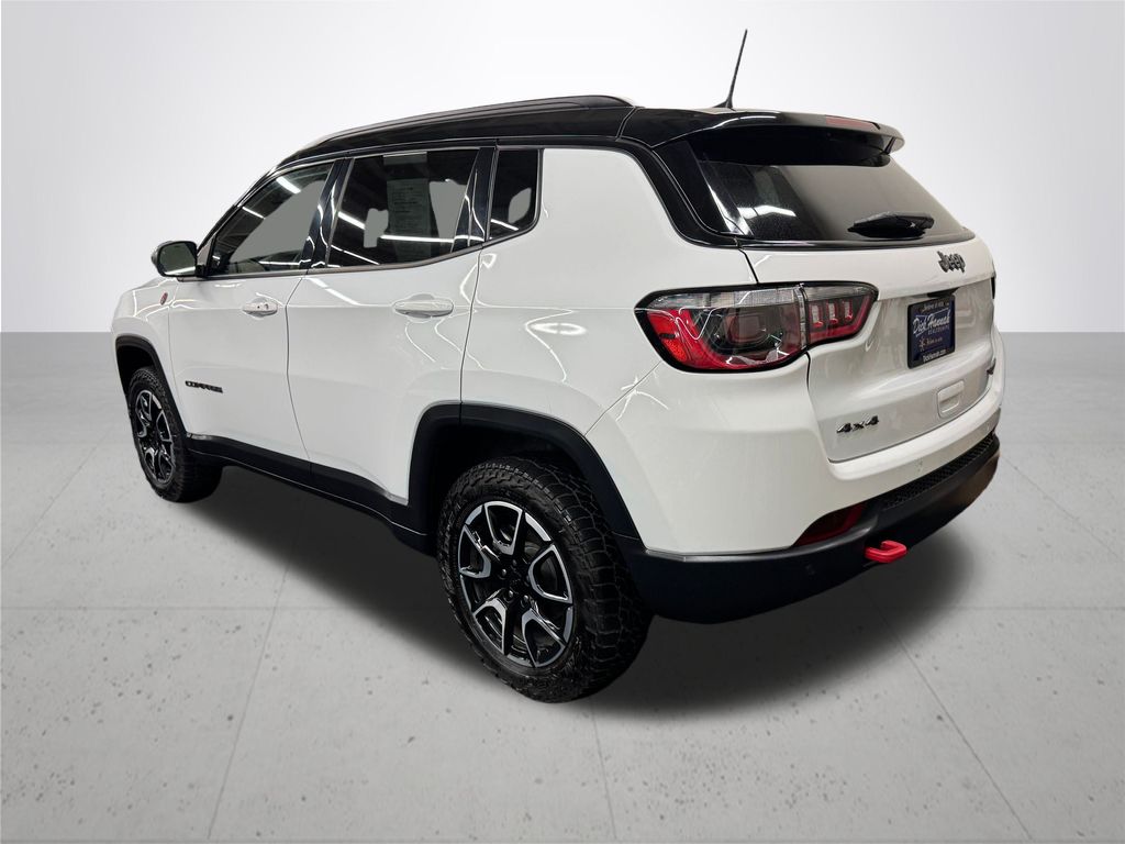 2024 Jeep Compass Trailhawk
