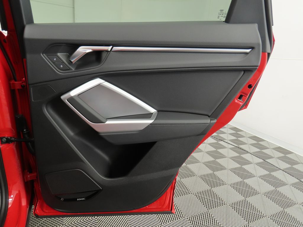 Thumbnail: 2025 Audi Q3 - 28