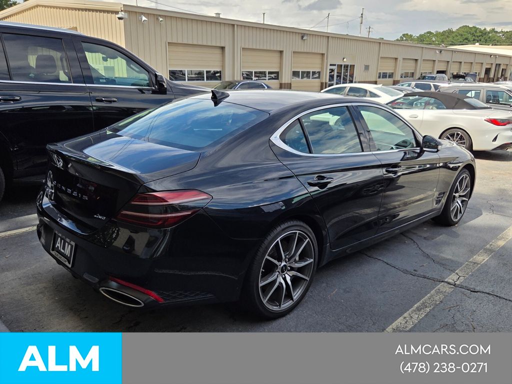 Used 2025 Black Genesis 2.5T image 14