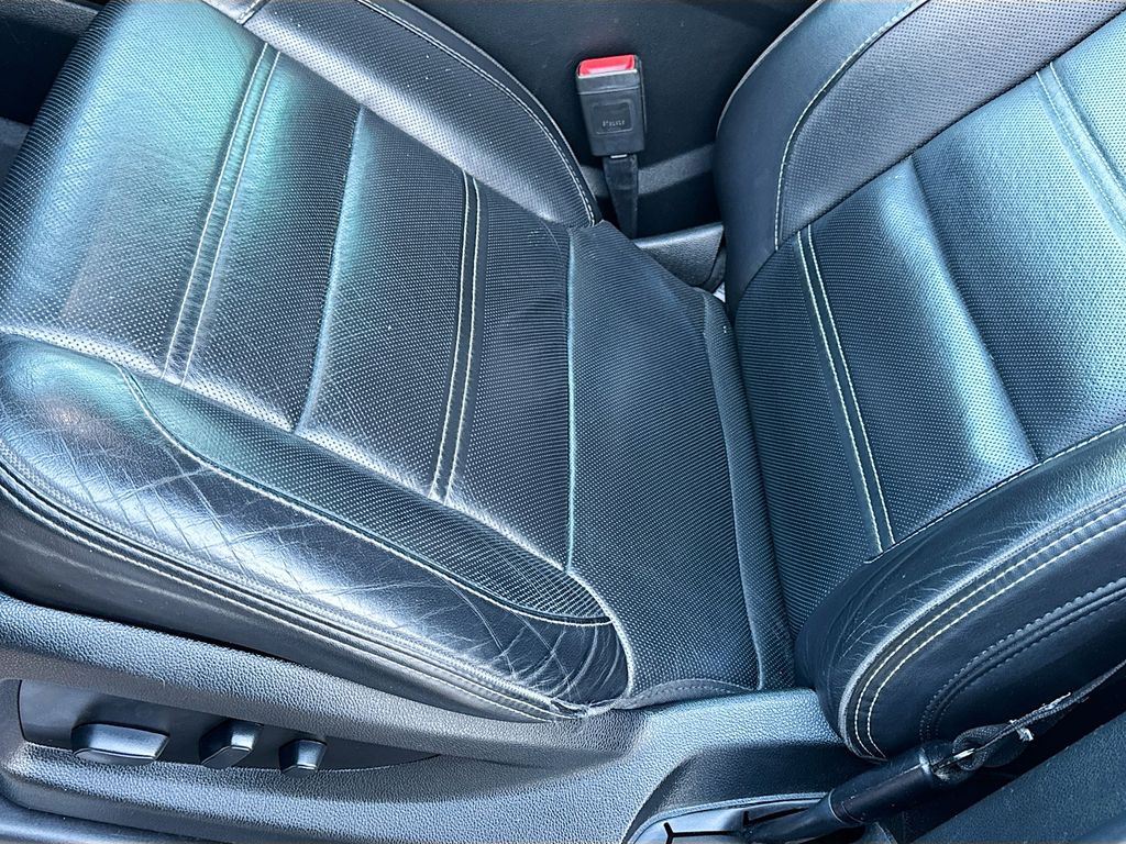 2020 GMC Yukon Denali - Photo 23
