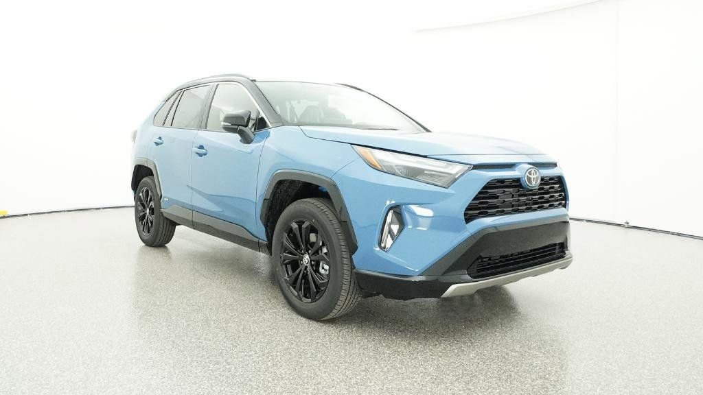 Thumbnail: 2025 Toyota RAV4 - 11
