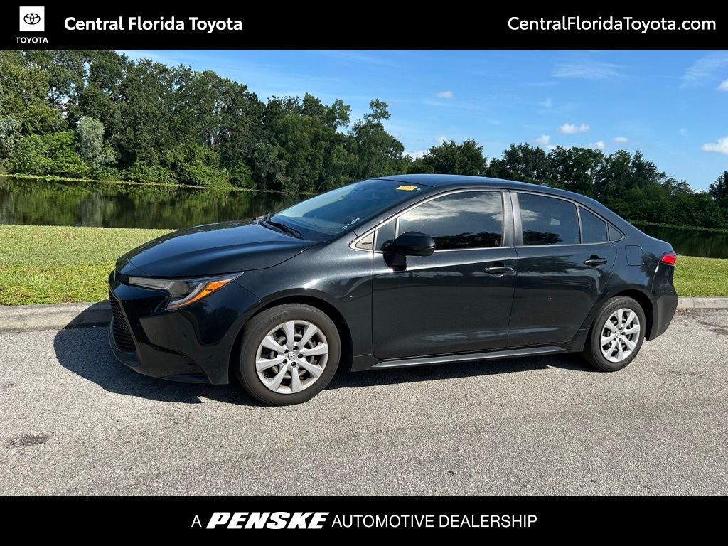 Thumbnail: 2022 Toyota Corolla - 1