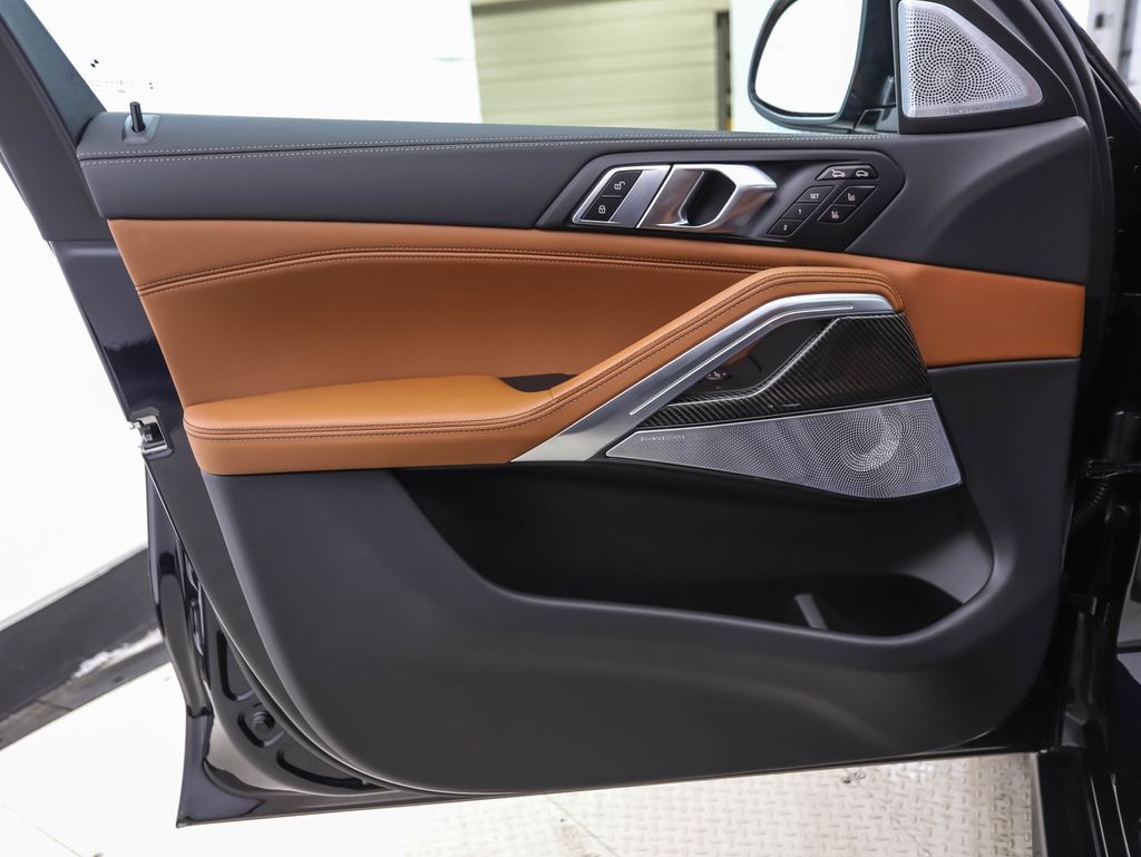 Thumbnail: 2026 BMW X6 - 9