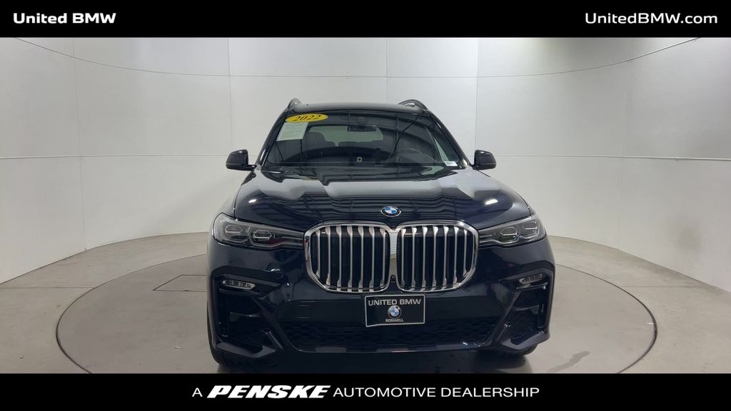 2022 BMW X7 xDrive40i 3