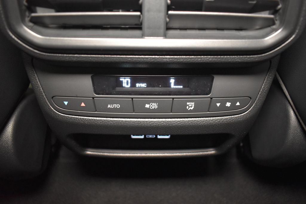 Thumbnail: 2025 Honda Pilot - 14