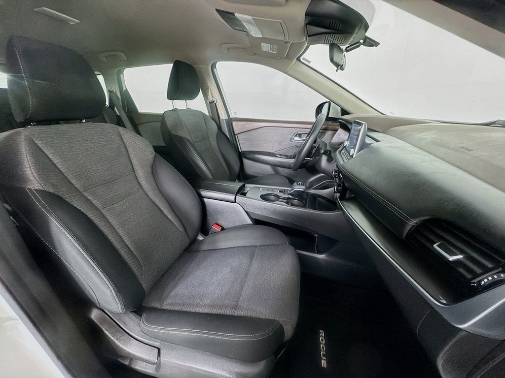 Used Car 2021 Nissan Rogue  Sv For Sale Under $20,000 In Austin, Texas