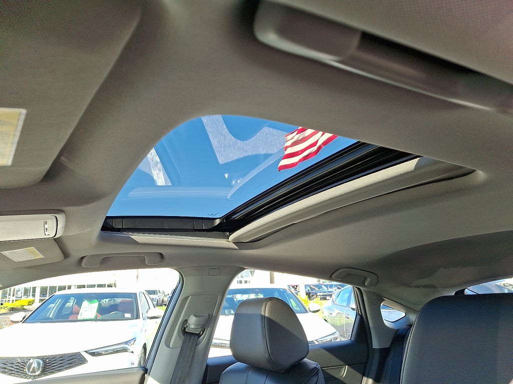 Thumbnail: 2025 Acura Integra - 14