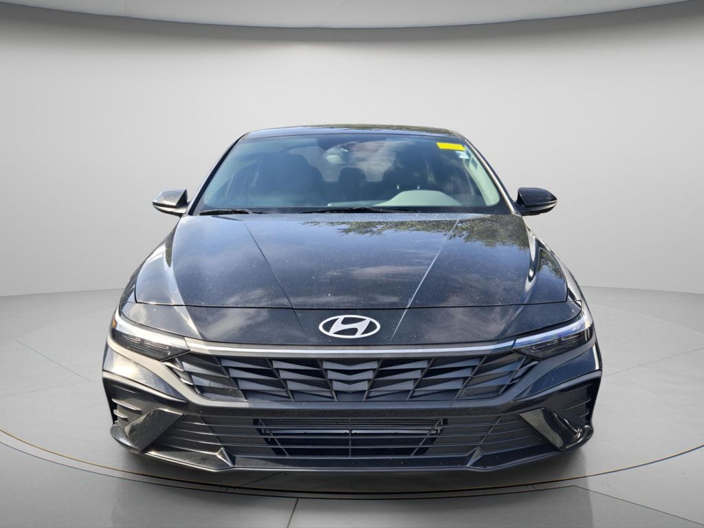2025 Hyundai Elantra